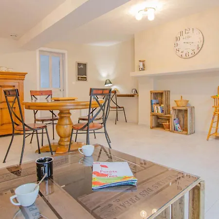Hébergement de vacances Brévonnes, 3 Pièces, 4 Personnes - Fr-1-543-255 *